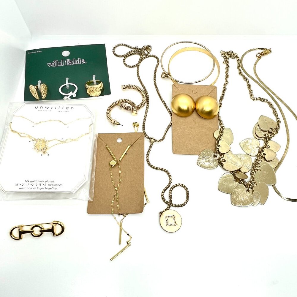 VINTAGE MODERN GOLD TONE JEWELRY LOT NOT SO MYSTERY NECKLACES EARRINGS BANGLES